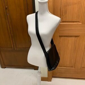 Jacqueline Ferrar leather flap snap crossbody bag purse +wear strap see pic 8
